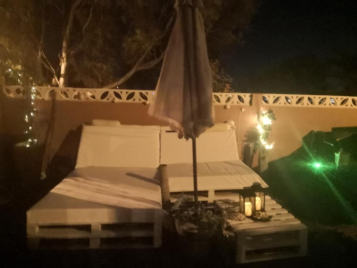Flor De Loto Romantic Woodhouse Casita Camping Aguatona Exterior foto